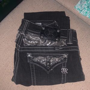 Miss me jeans. Never worn.